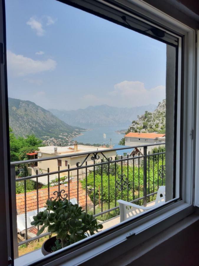 Apartment Perovic Kotor Exterior photo